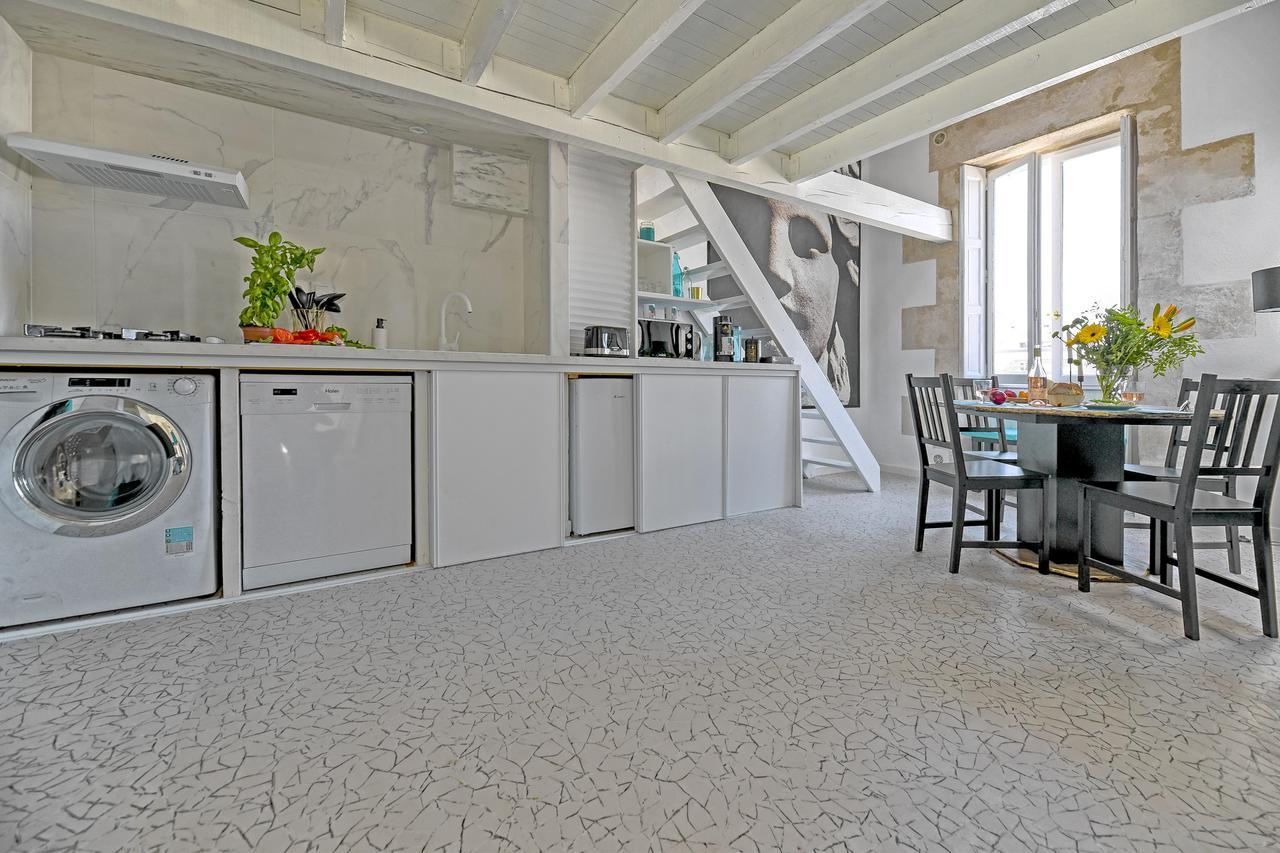 Appartement Romanite Nimes Exterior photo